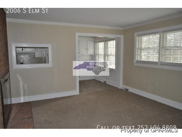 Building Photo - 2006 S Elm St