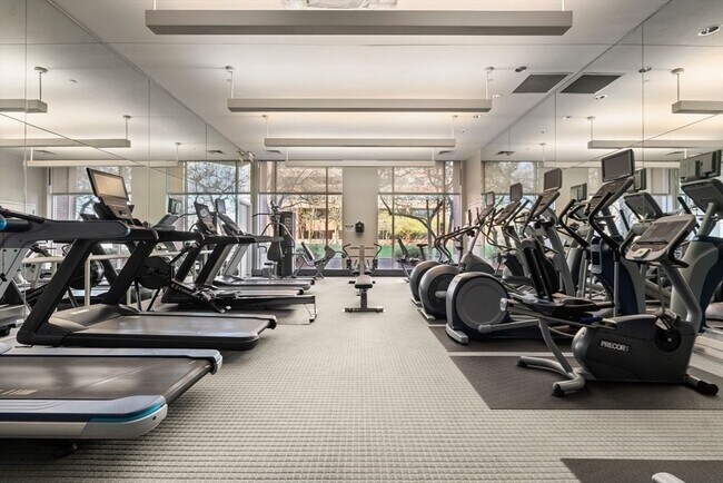 Building Photo - 75-83-83 Cambridge Pkwy