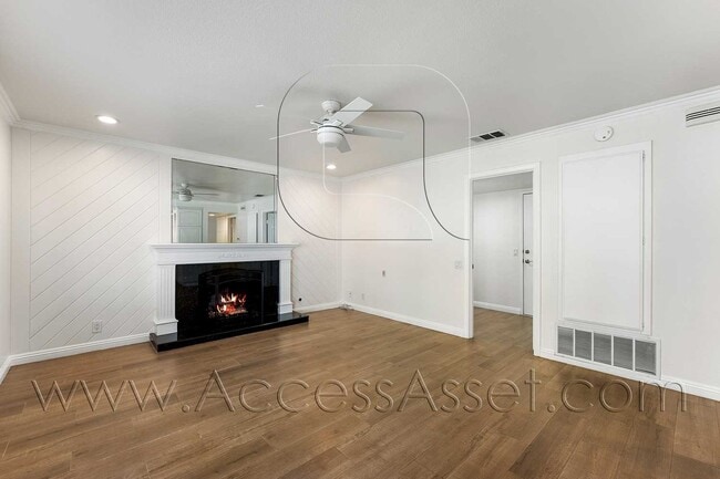 Building Photo - Spacious 4 Bedroom Home with Private Yard & Covered Patio in Anaheim Hills