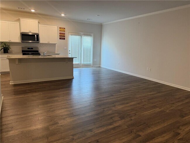 Building Photo - 3101 Greyton Dr