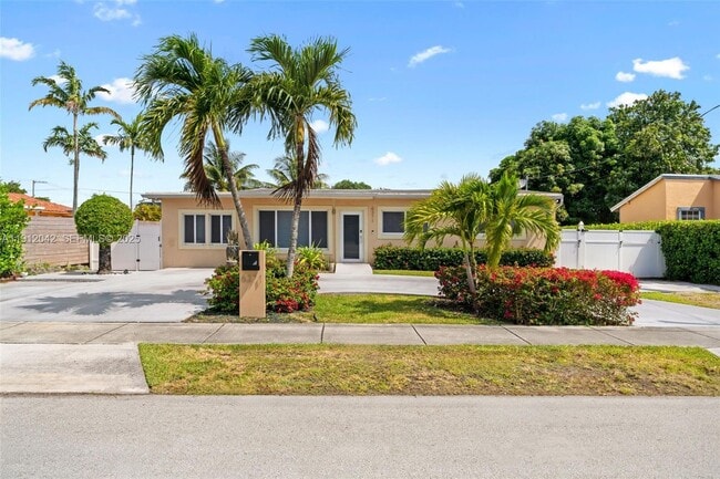 Building Photo - 6371 SW 23rd St