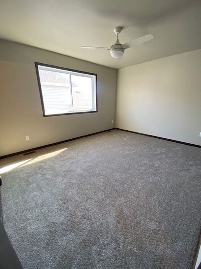 Building Photo - 6437 83rd Ave S