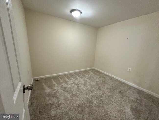 Building Photo - 18605 Turmeric Ct