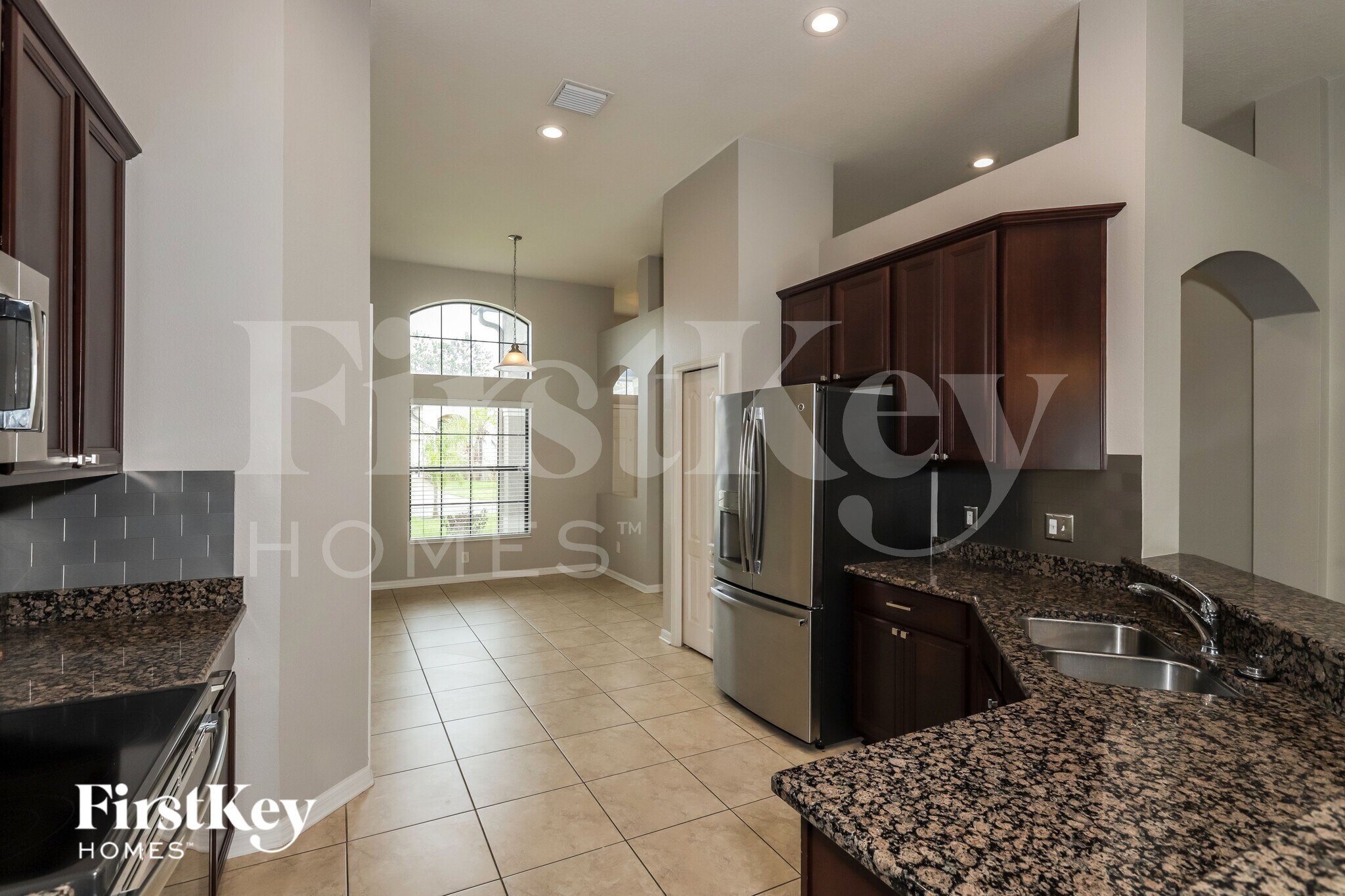 Building Photo - 8507 White Poplar Dr