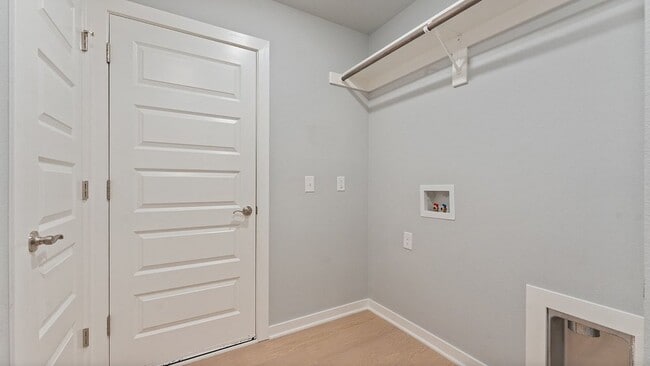 Building Photo - 4246 W Buckaroo St