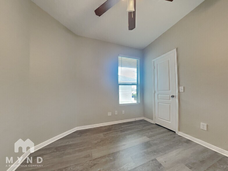 Building Photo - 6607 Dayridge Ln