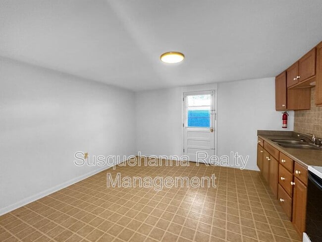 Building Photo - 2 Arwin Dr