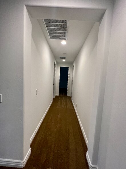 Building Photo - 12733 W Ocotillo Rd