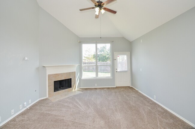 Building Photo - 3010 Rosebud Dale Ct