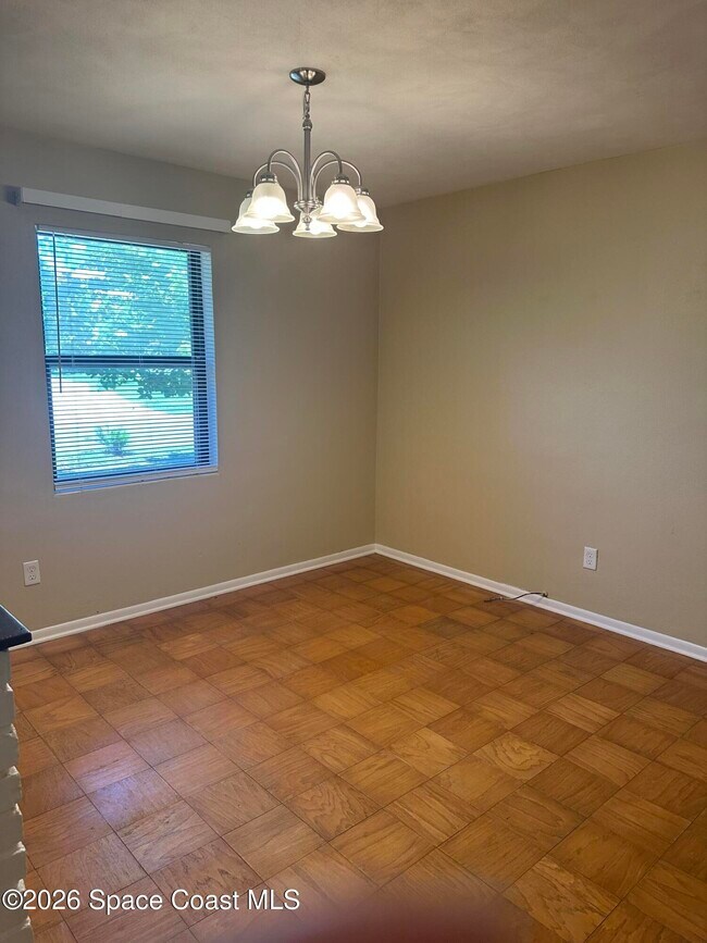 Building Photo - 3535 Nicklaus Dr