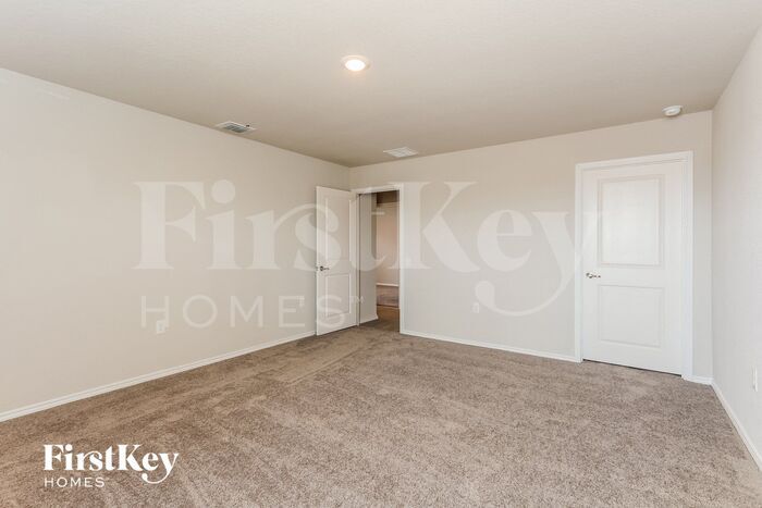 Building Photo - 4546 Meadowland Pl