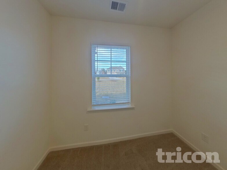 Building Photo - 312 Trulove Ln