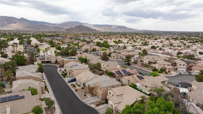 Building Photo - 8204 Burgesshill Ave