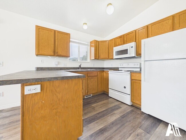 Building Photo - Gorgeous 4 bed 2 bath home in Heber