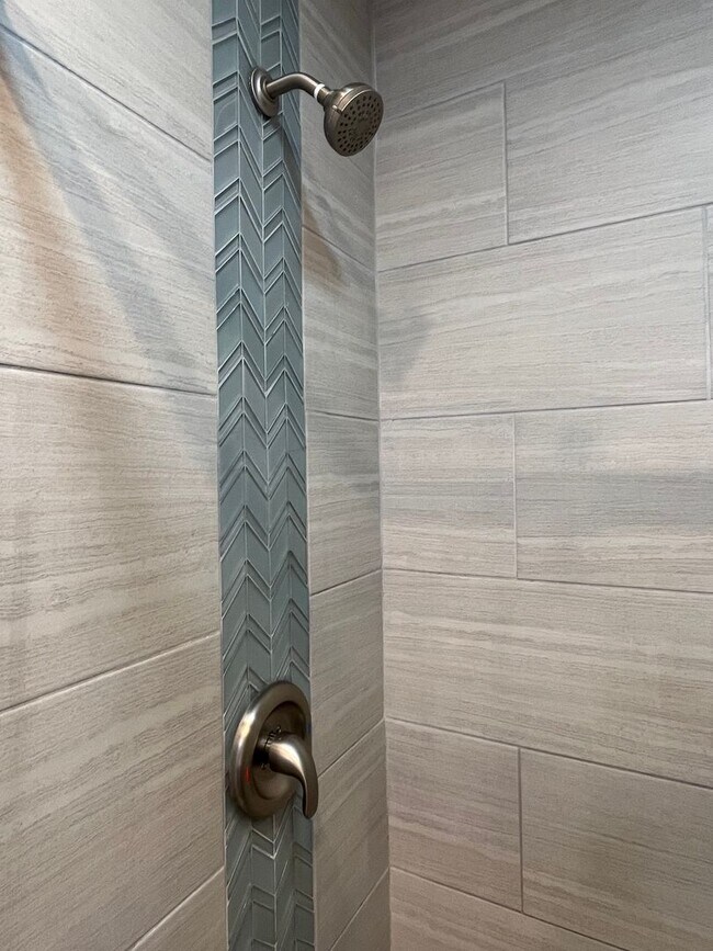 Building Photo - 4014 Wooster Dr