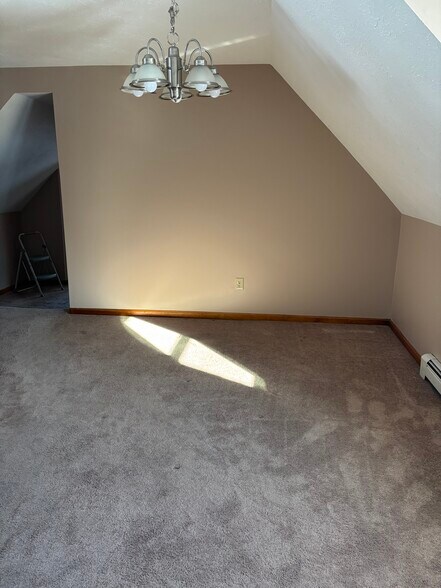 Dining Room - 80 Carroll St