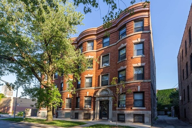 Building Photo - 1515 E. 54th Street