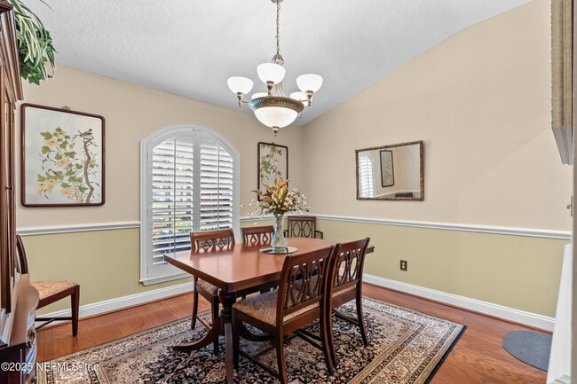 Building Photo - 6656 Rivercrest Dr