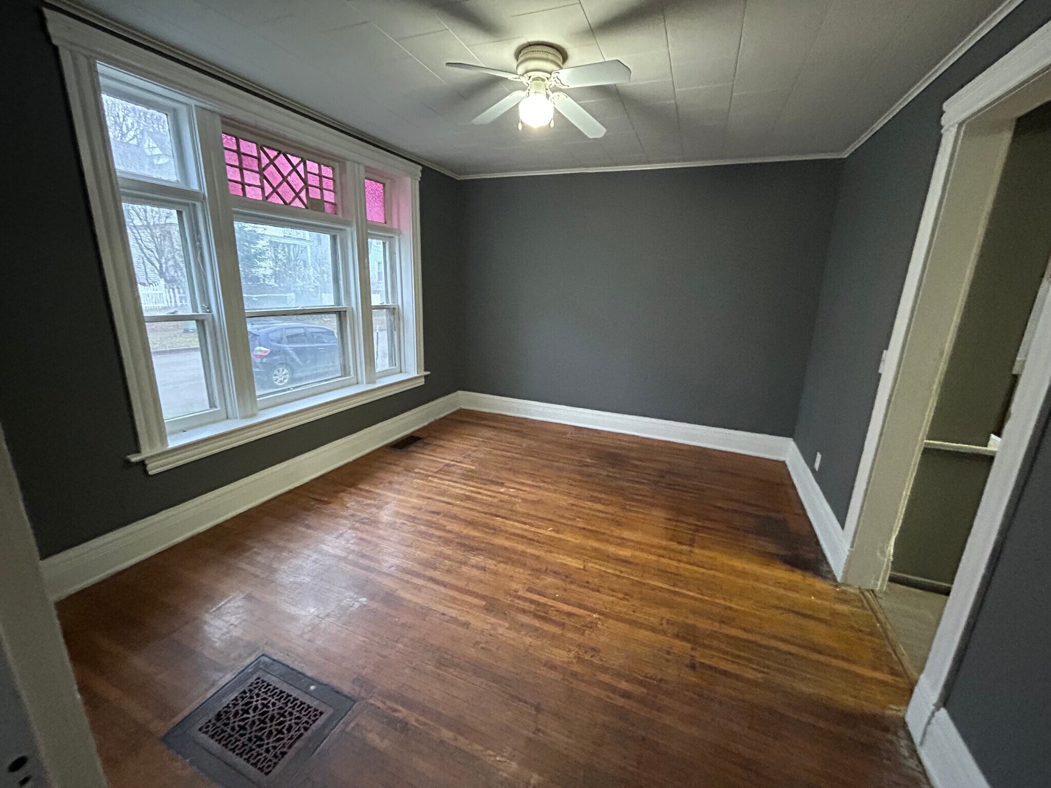 Building Photo - 80 Tacoma St