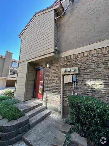 Building Photo - 5200 Martel Ave