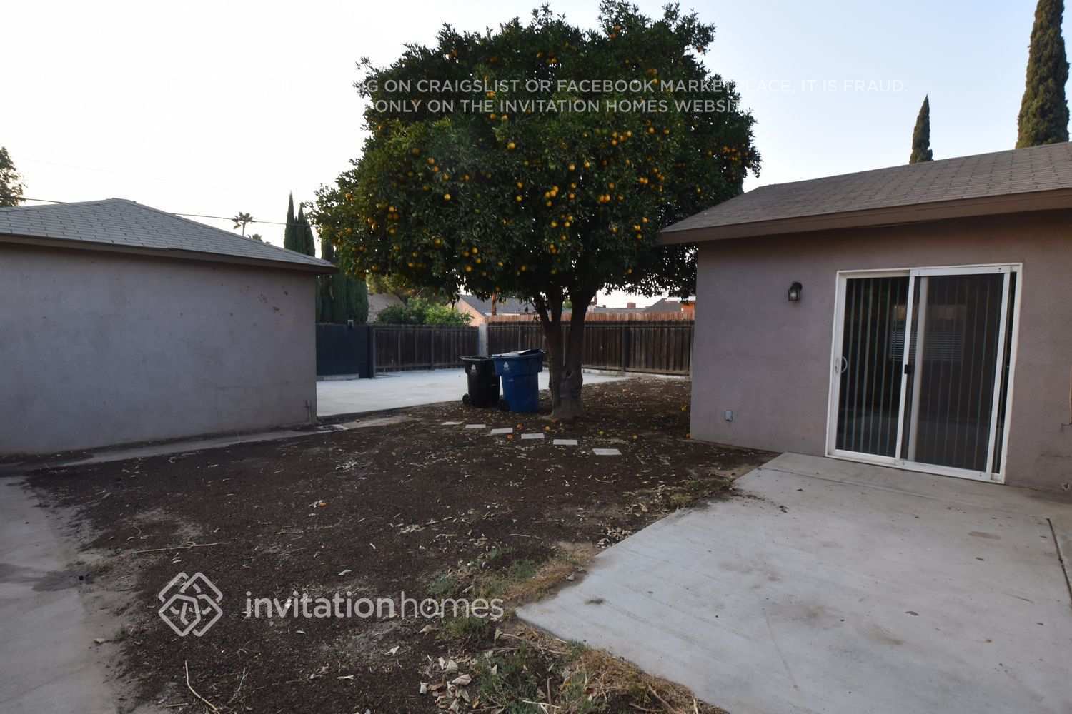 Building Photo - 7823 Louise Ave