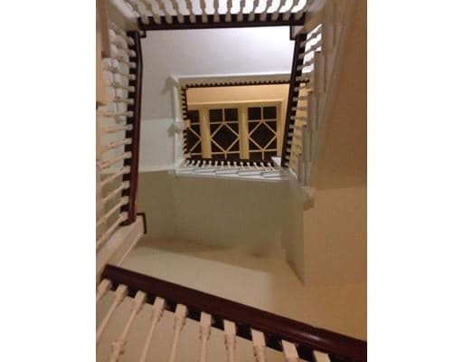 Building Photo - 411 Beacon St