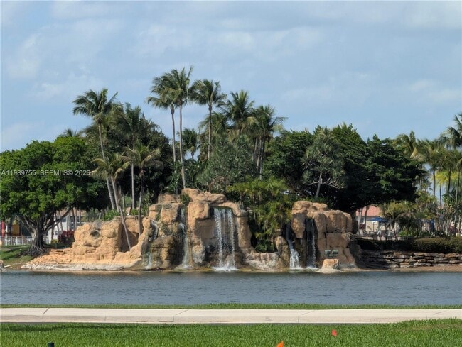 Building Photo - 10710 NW 66th St