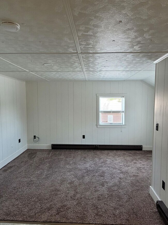 Building Photo - 3707 Old Philadelphia Pike