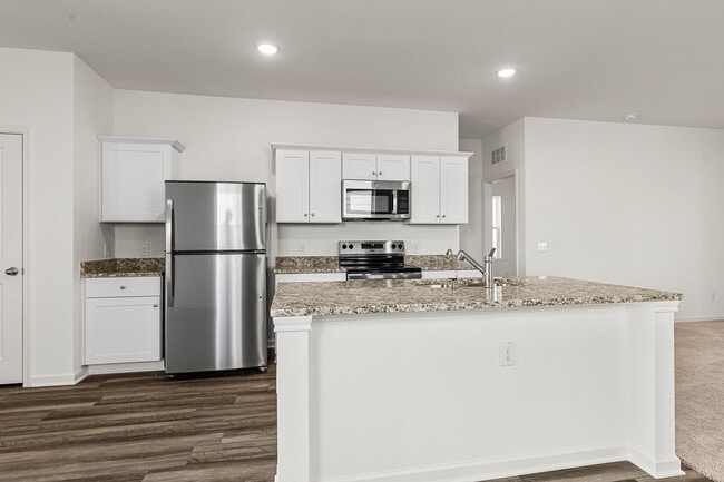 Building Photo - 927 Middlebury Farms