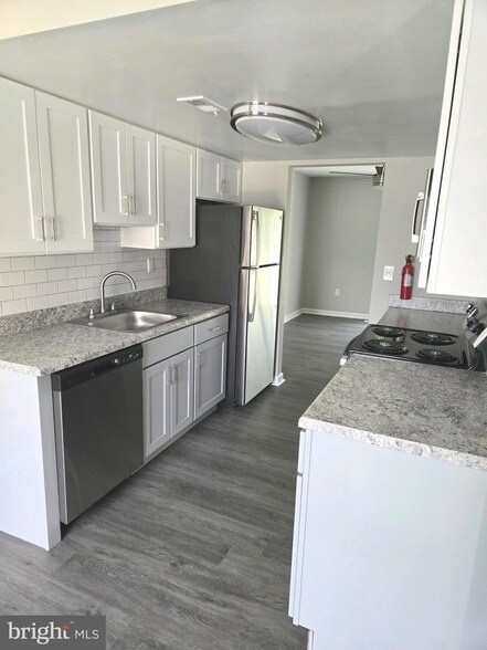 Building Photo - 816 Pecan Ct