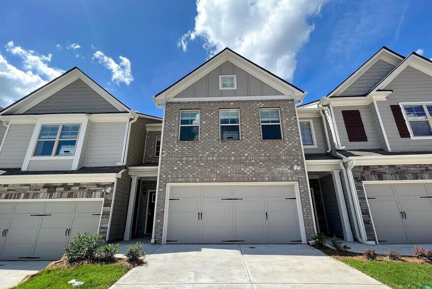 Building Photo - 5371 Radford Loop