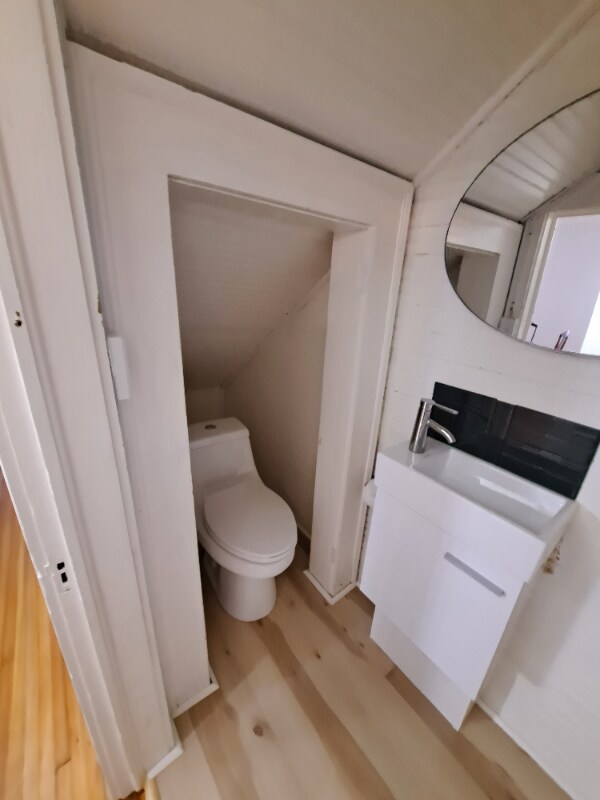 Building Photo - 723 Arsenal Pl