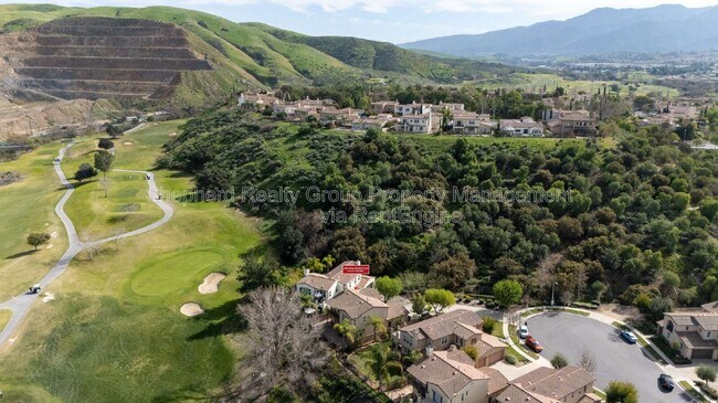 Building Photo - 2985 Breezy Meadow Cir