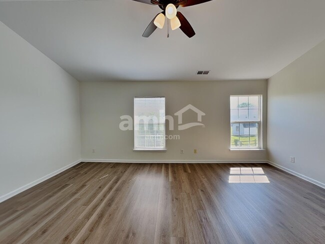 Building Photo - 4513 Sedgewood Ln