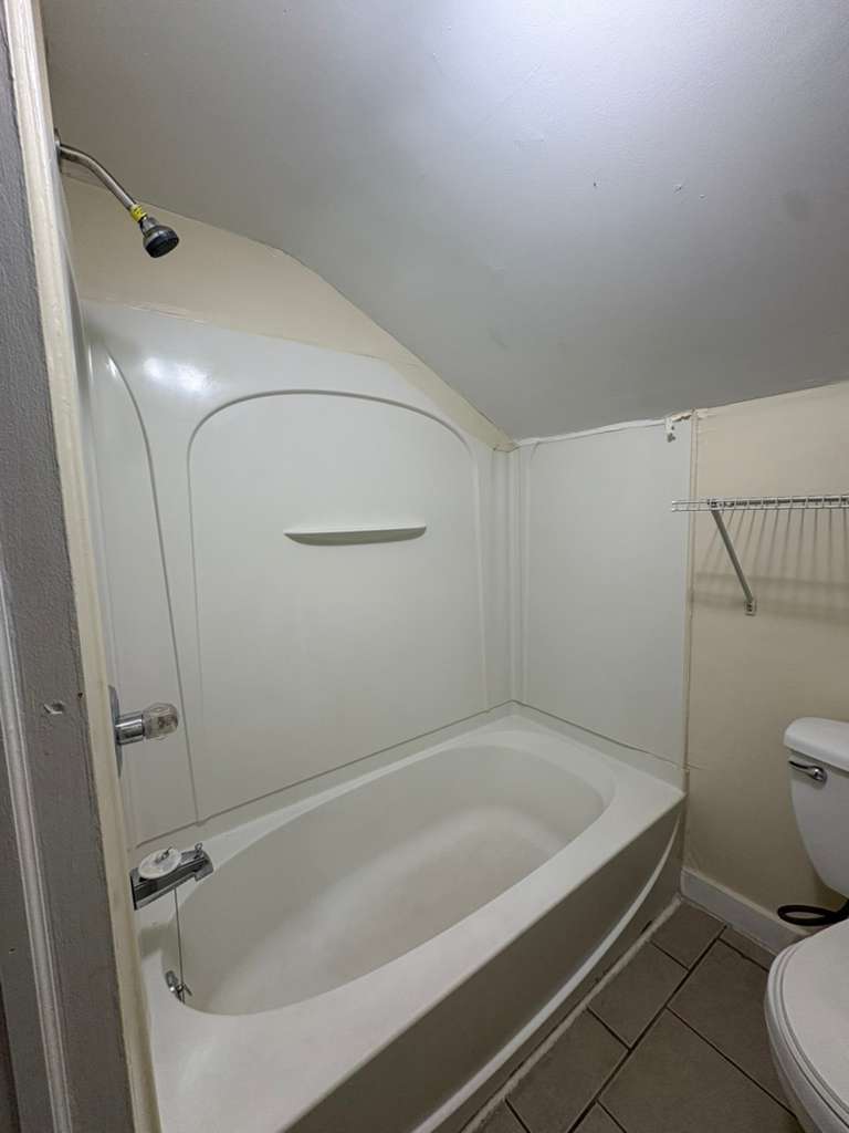 Building Photo - 276 Clinton Ave