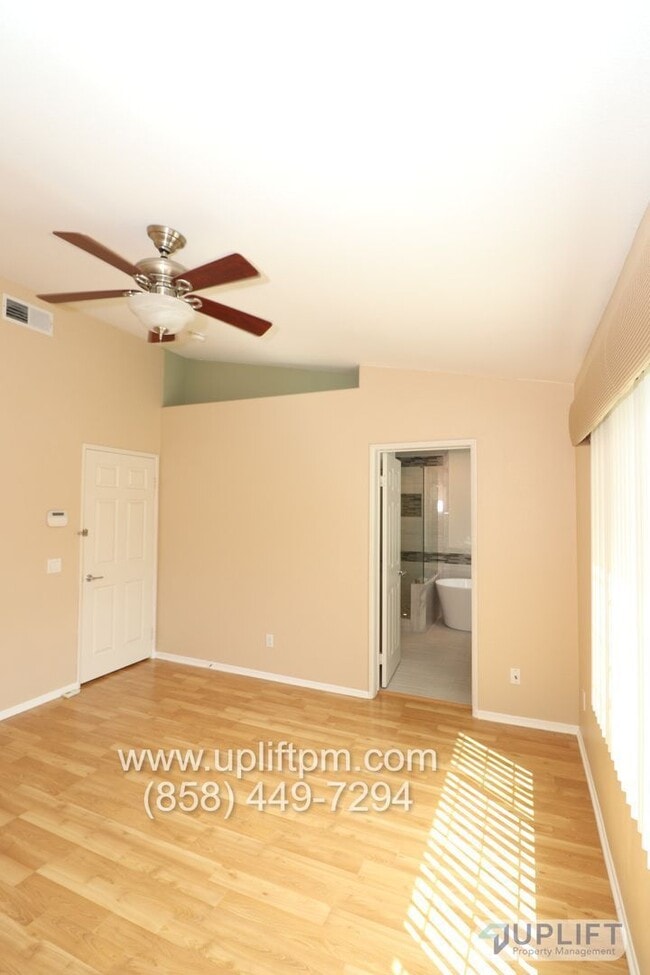 Building Photo - 9459 Compass Point Dr S