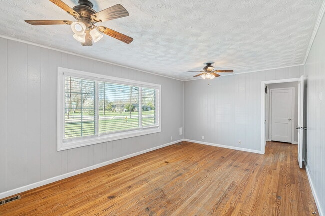 Building Photo - 2920 Byington Beaver Ridge Rd