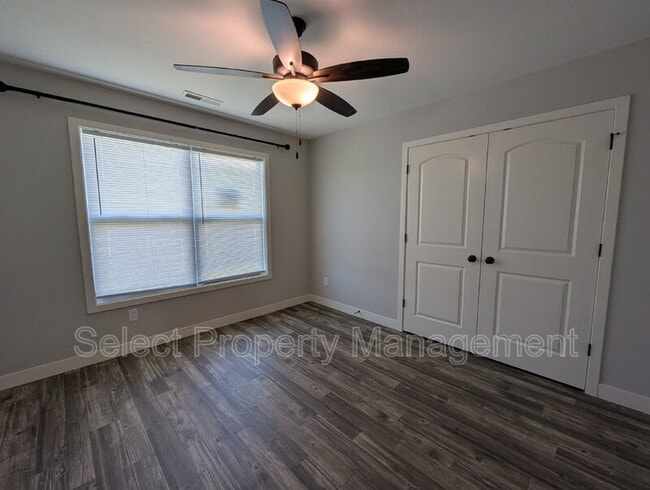 Building Photo - 1408 Sacred Oak Ct
