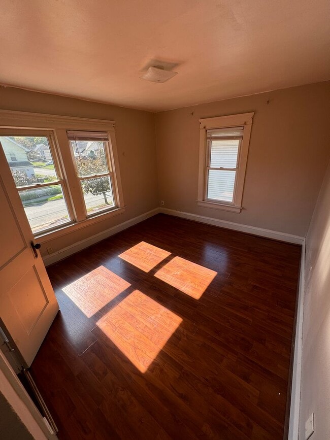 Building Photo - 769/771 Work Drive