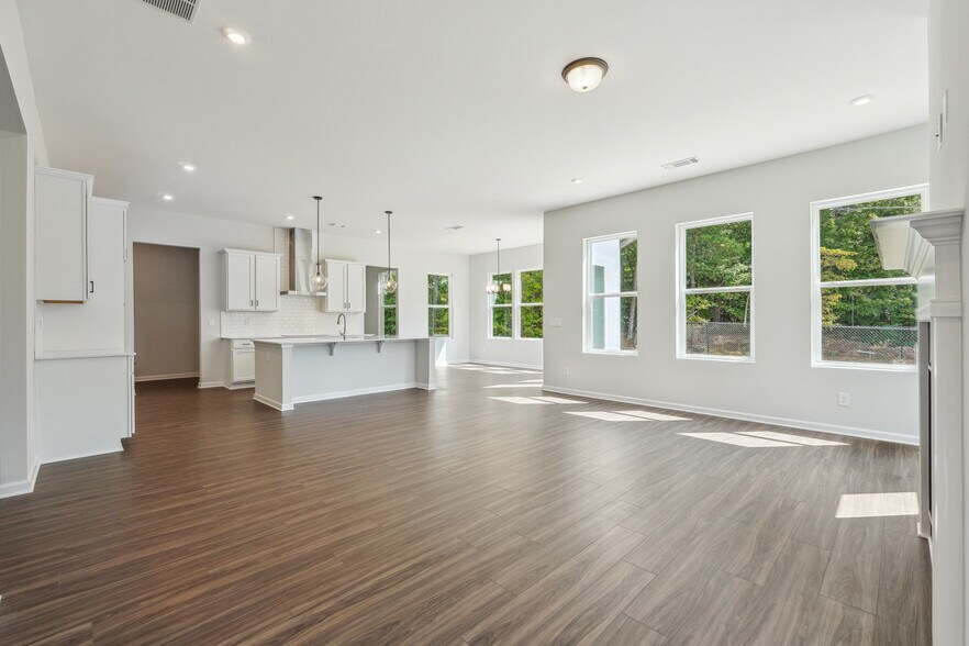 Building Photo - 3679 Annsbury Ct