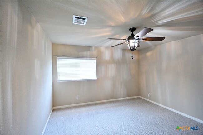 Building Photo - 2065 Dove Crossing Dr