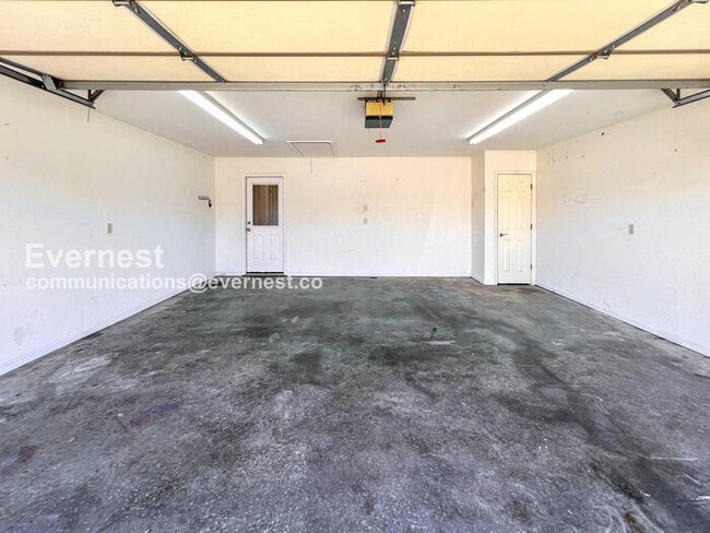 Building Photo - 93 Rosebud Cir