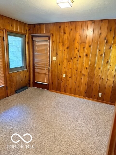 Building Photo - 6718 Twin Brooks Dr