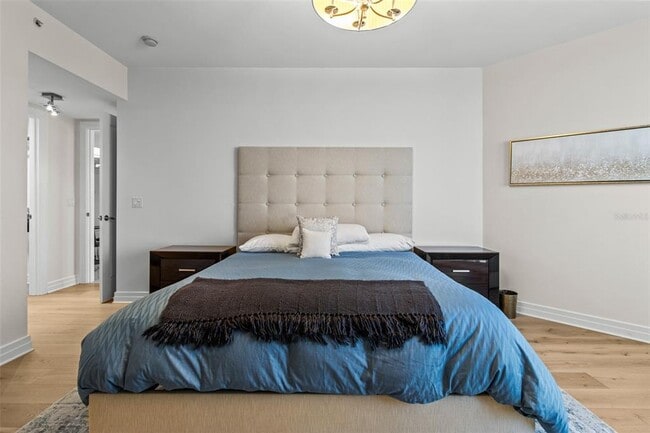 Building Photo - 331 Cleveland St