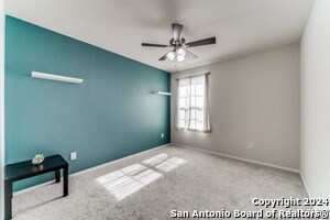 Building Photo - 10331 Braunig