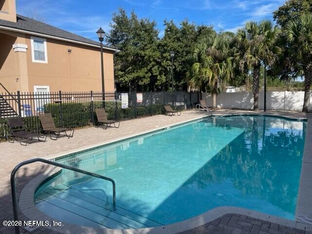 Building Photo - 9536 Armelle Way