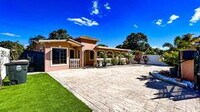 Building Photo - 12255 NW Miami Ct
