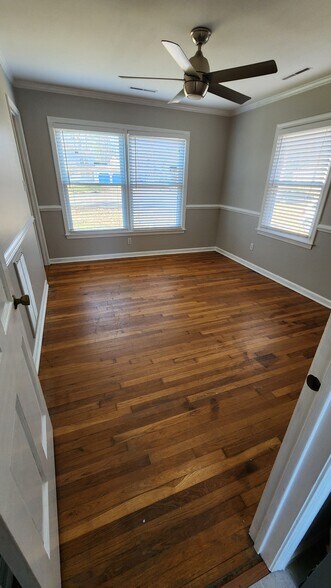 Building Photo - 510 Kingston Hall Ct