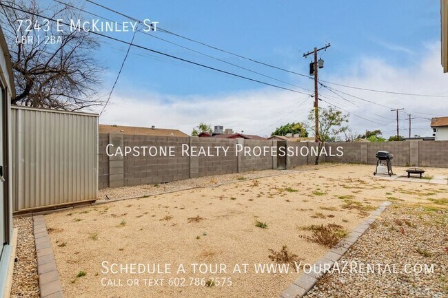 Building Photo - 7243 E McKinley St