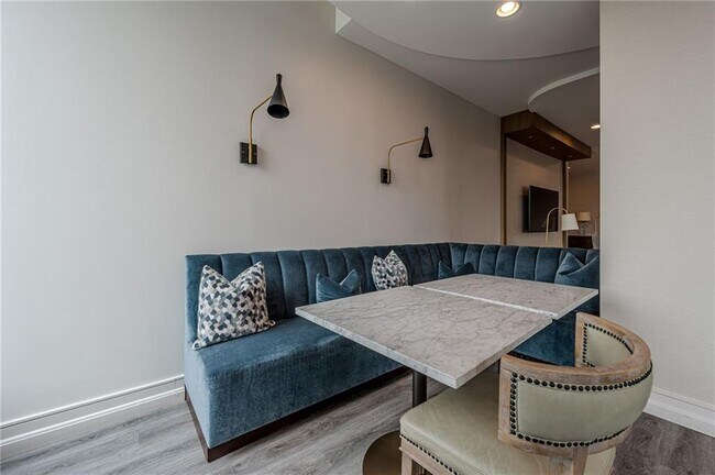 Building Photo - 2795 Peachtree Rd NE